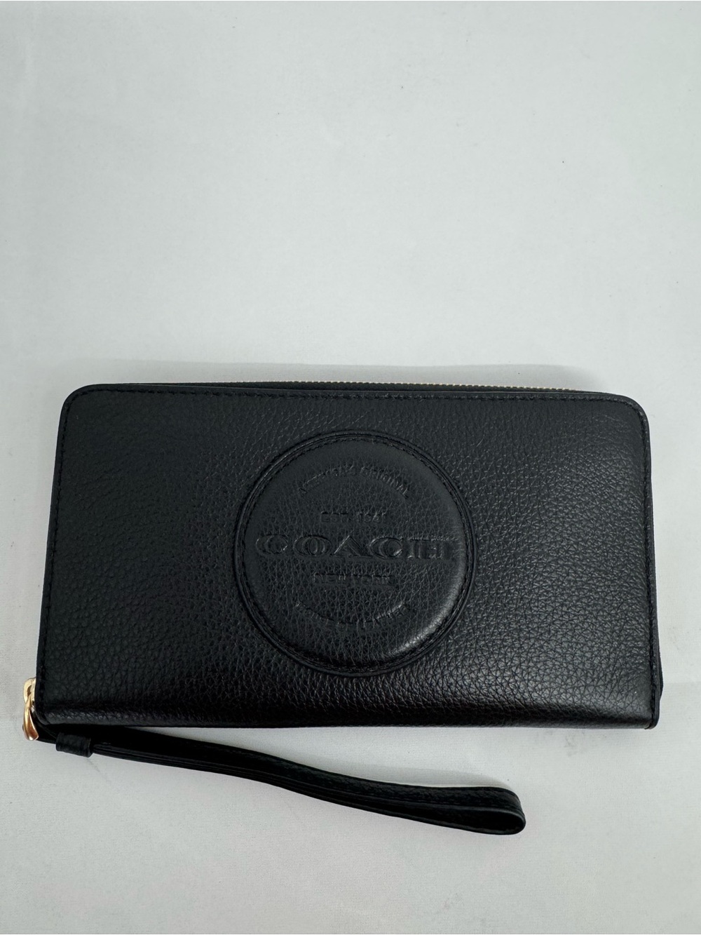 New Coach Dempsey Black Pebbled Leather Large Zip Around Wallet